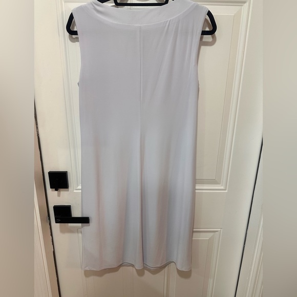 R&M Richard’s 2 piece dress
White size 8 - Picture 6 of 8
